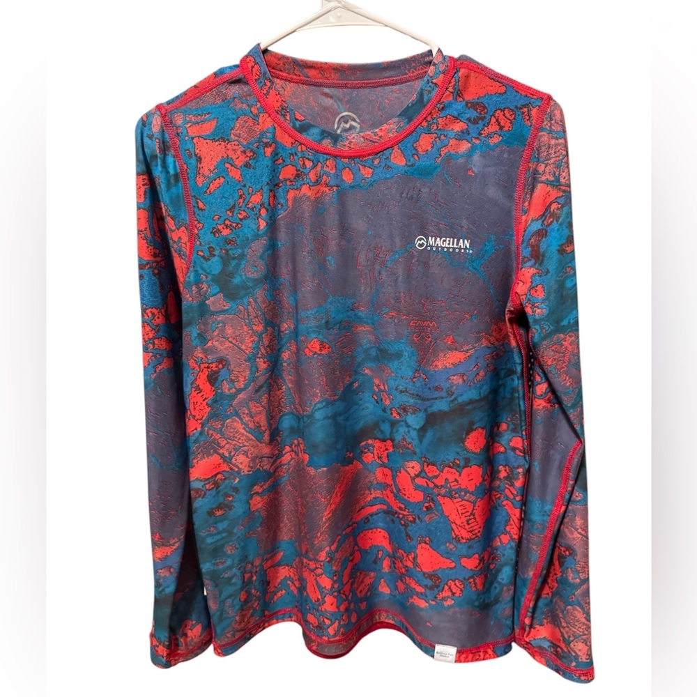 Magellan Outdoors Red & Blue Long Sleeve dry fit